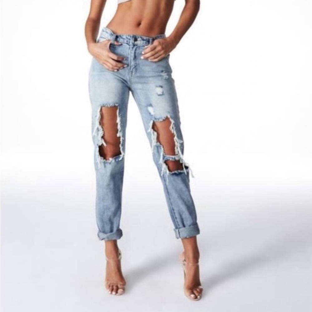 LIONESS Women's Naomi Boyfriend Jeans Light High Rise Distressed Size Large US 8